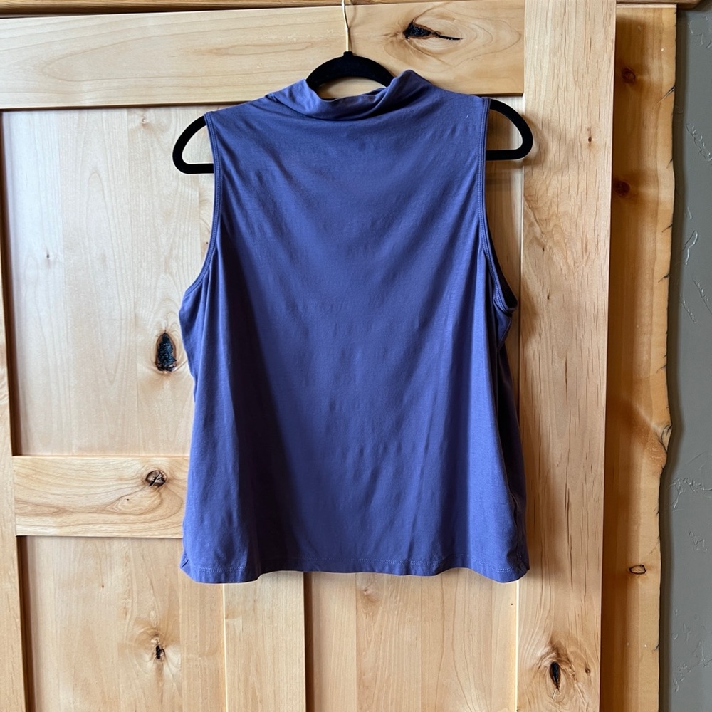 Athleta Outbound Mockneck purple Tank XL